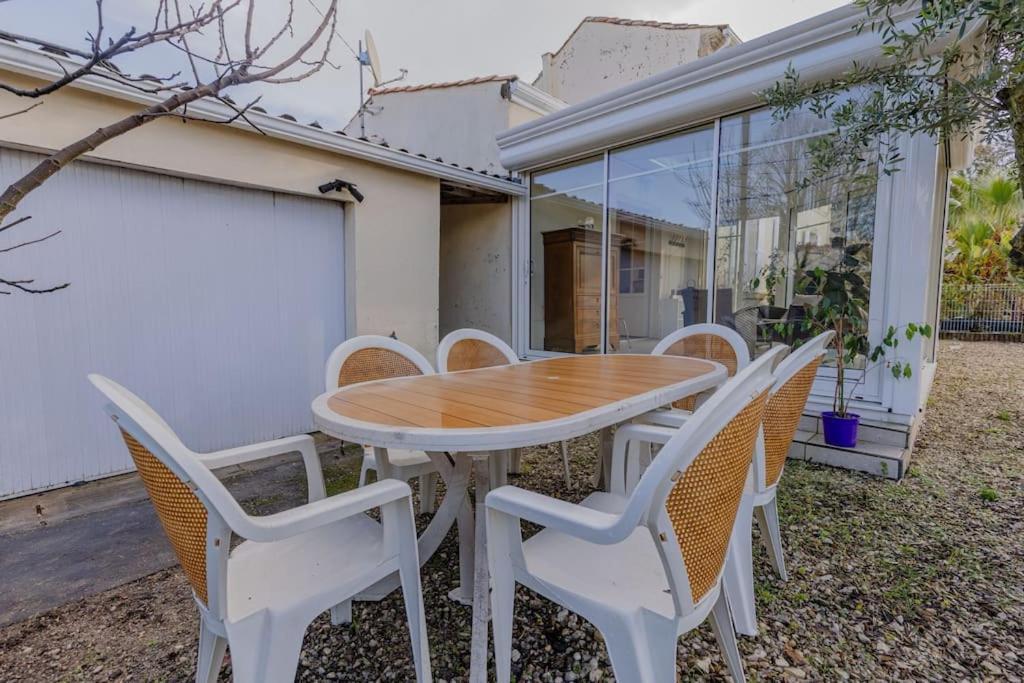 Charmante Maison Au Calme Royan Luaran gambar